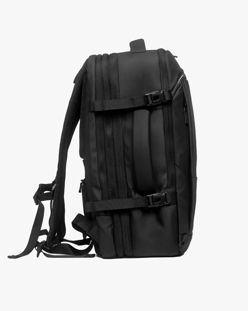 Mochila de Viaje Nómada Pro
