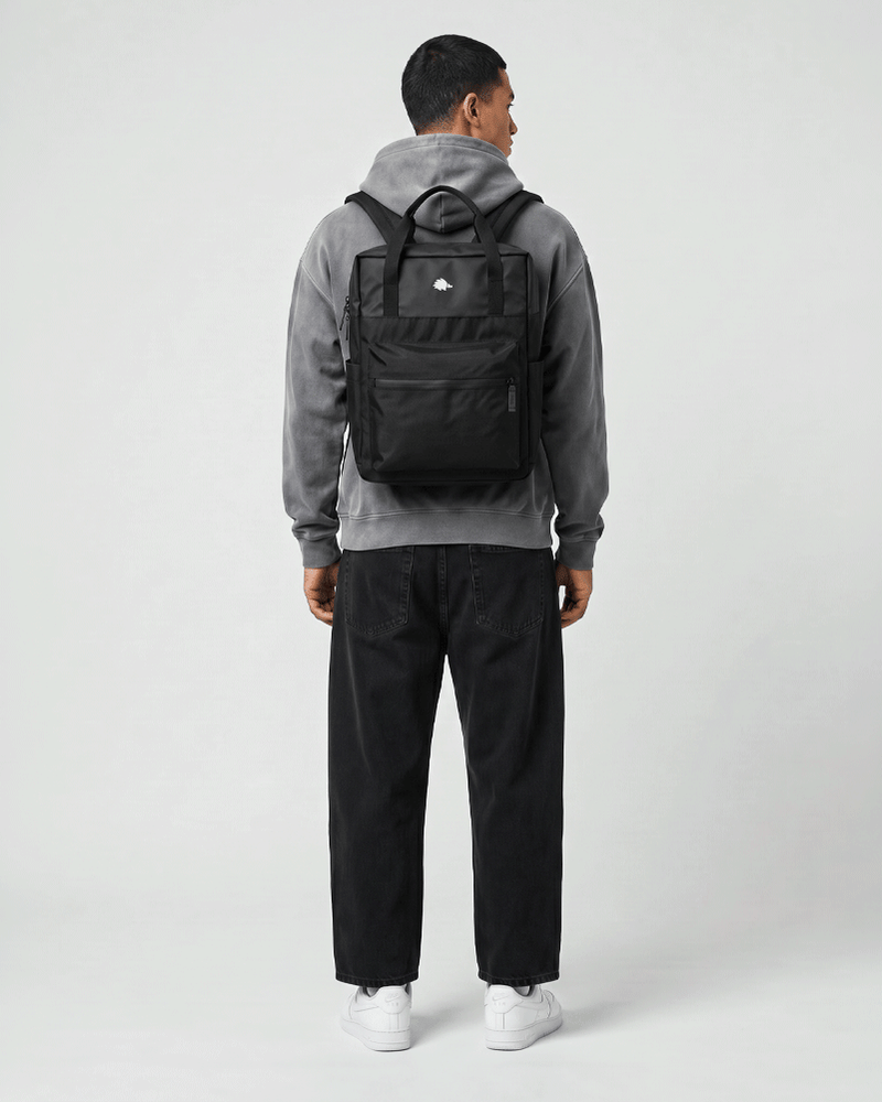 MOCHILA ESSENTIAL X BLACK - 15L - 17 PLG