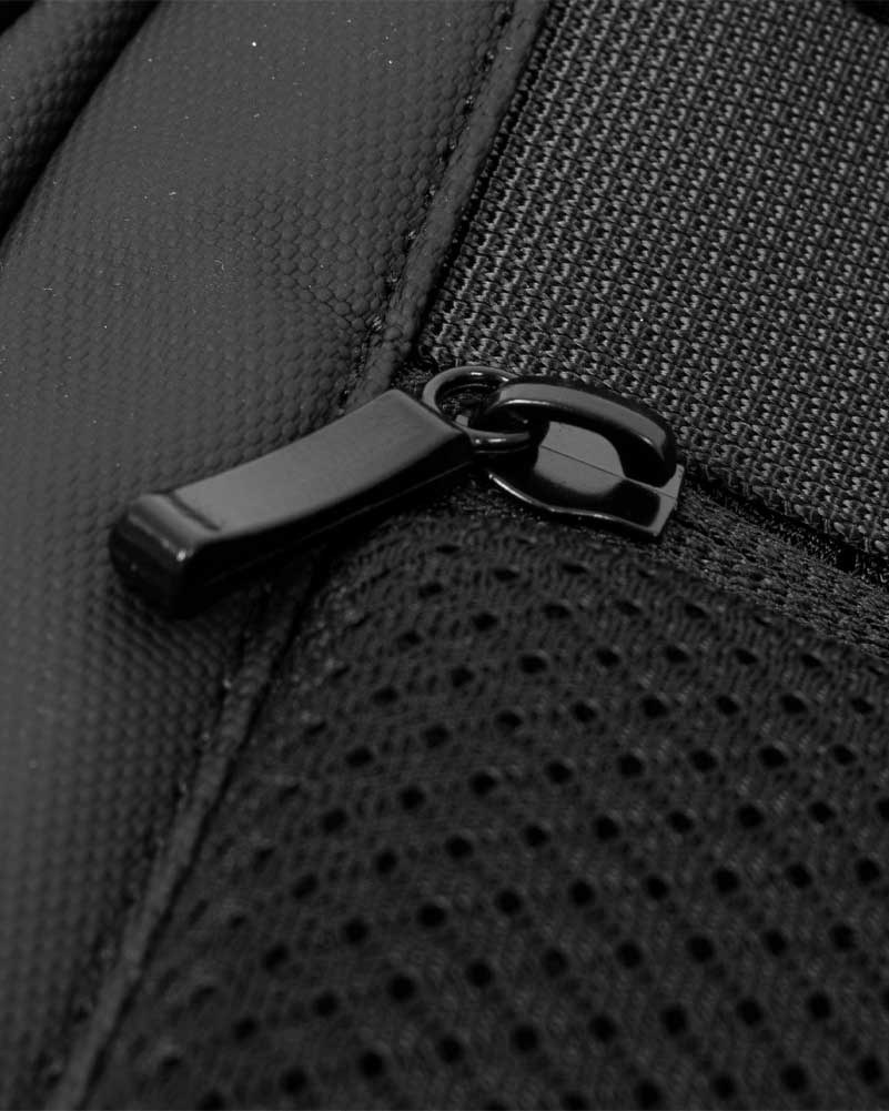 Mochila de Viaje Nómada Pro