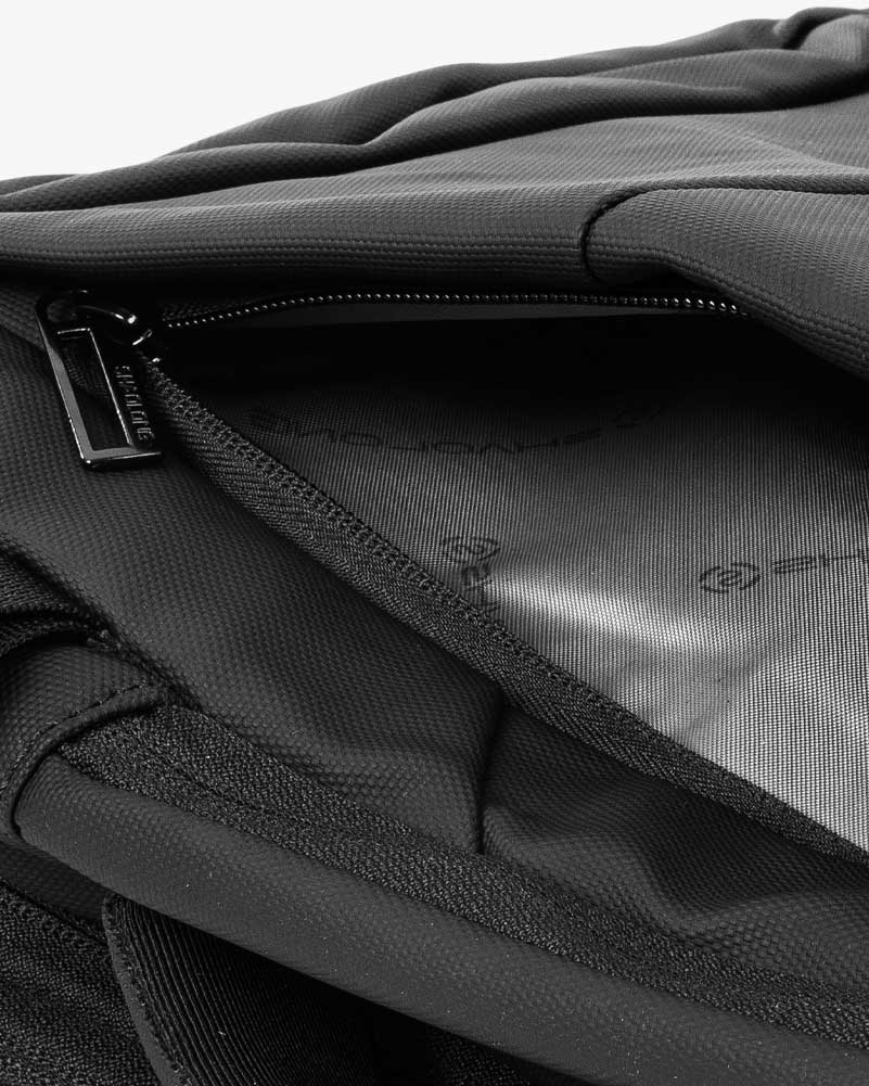 Mochila de Viaje Nómada Pro
