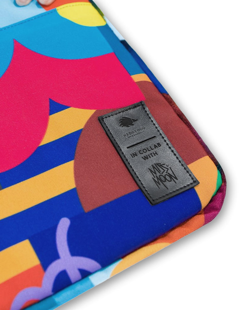 ESTUCHE PORTA LAPTOP MISS MOON COLORS