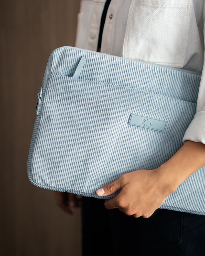 Estuche P/Notebook 13 a 14 PLG Pana Ice Blue