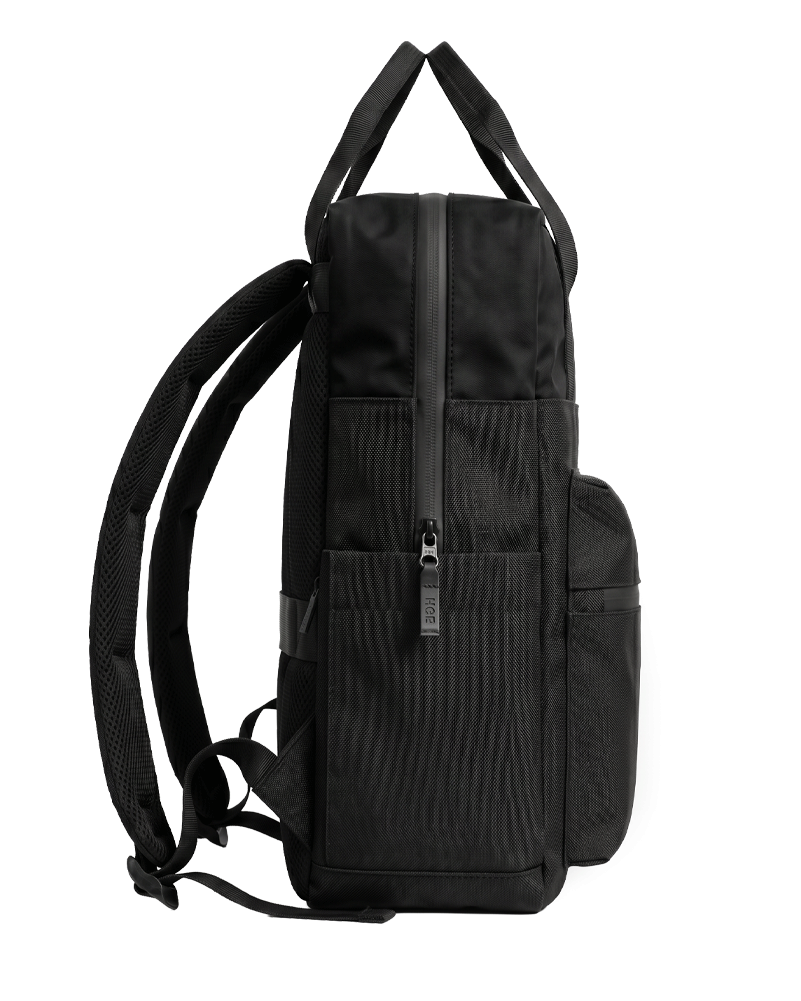 MOCHILA ESSENTIAL X BLACK - 15L - 17 PLG